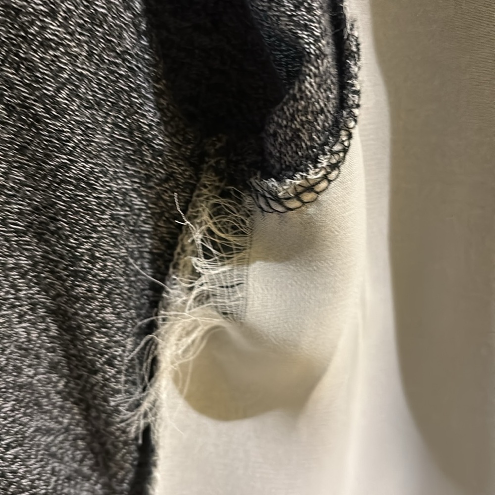 Cardigan - Picture 5 of 6